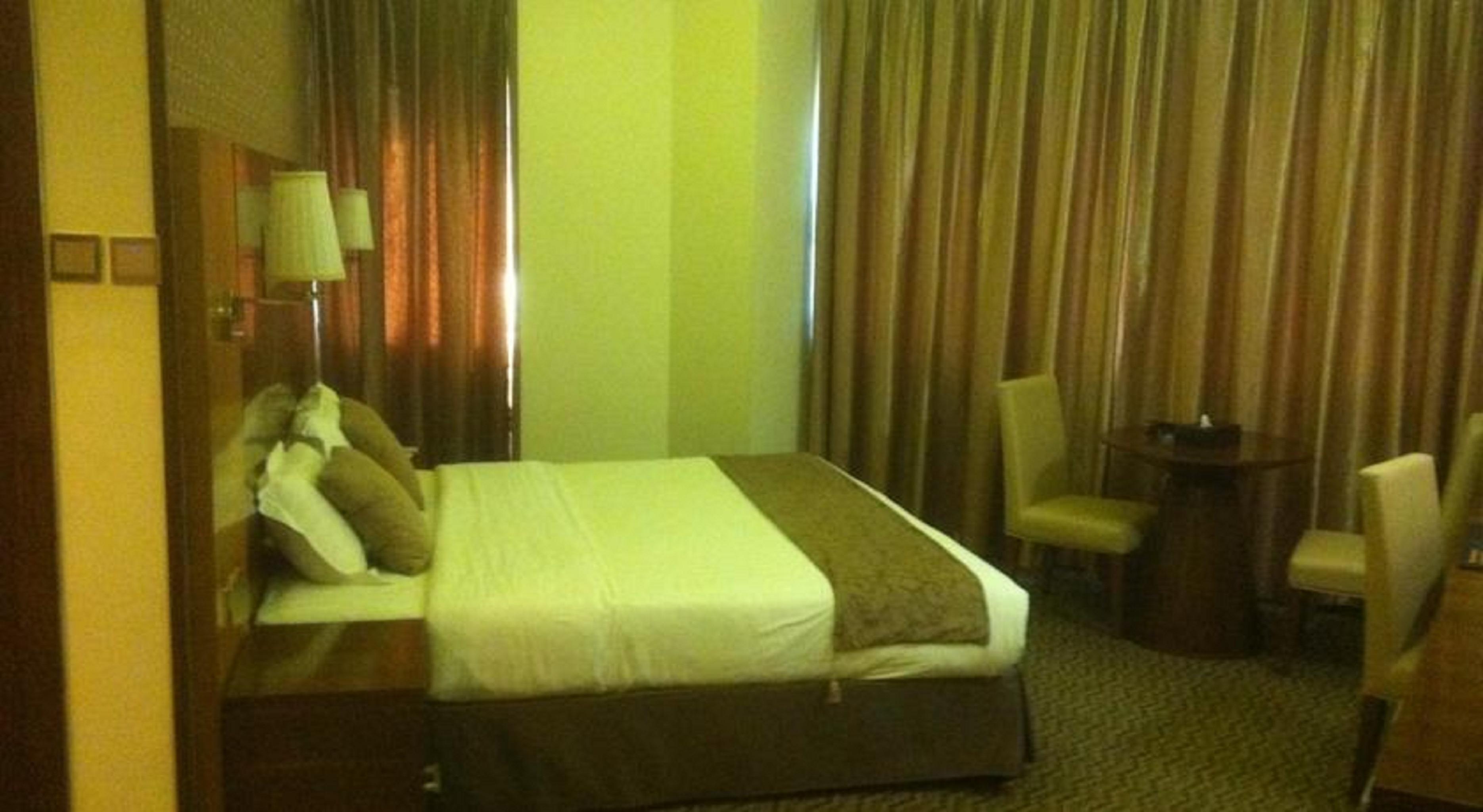 Fortune Plaza Hotel, Dubai Airport Exterior foto