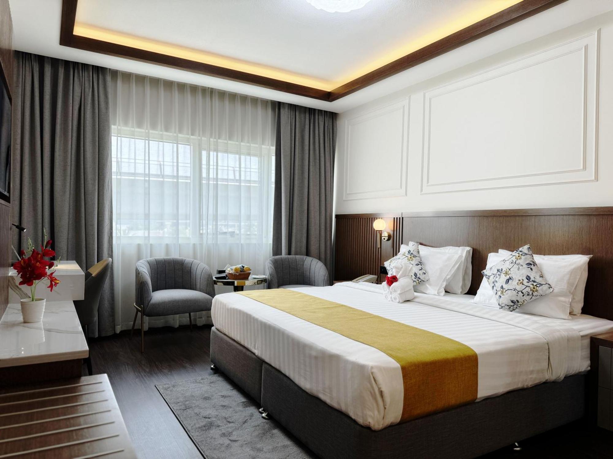 Fortune Plaza Hotel, Dubai Airport Exterior foto