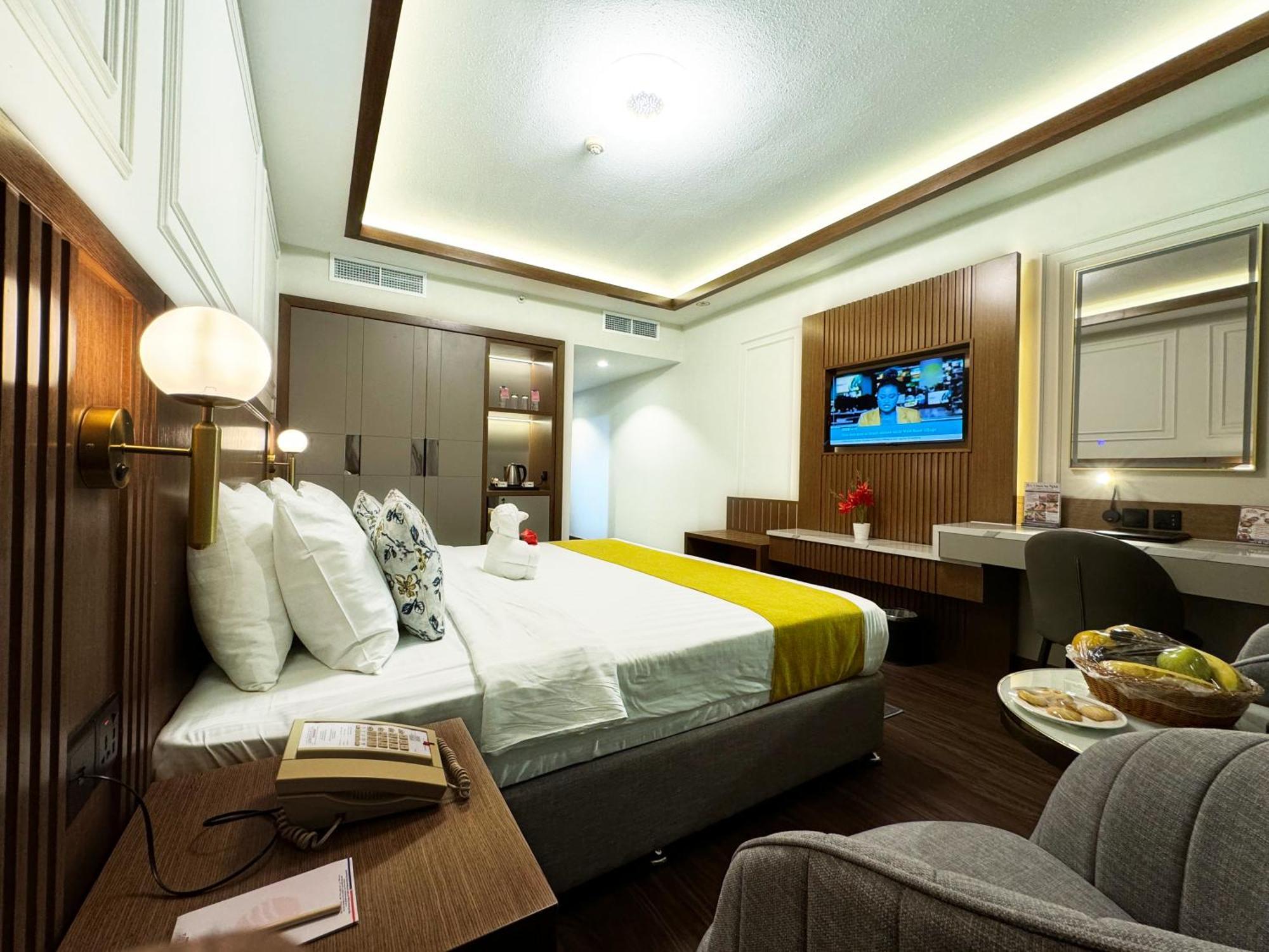 Fortune Plaza Hotel, Dubai Airport Exterior foto