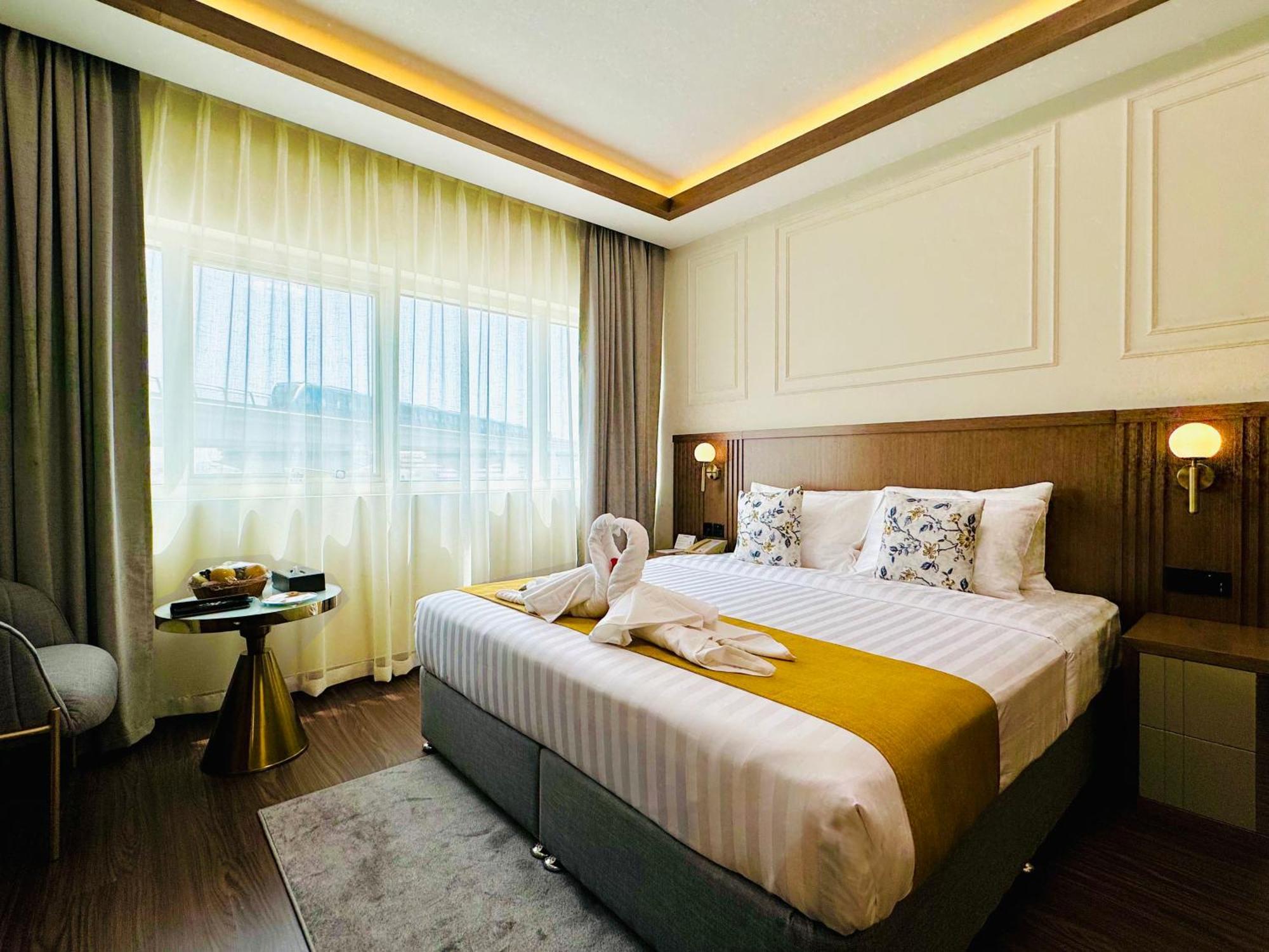 Fortune Plaza Hotel, Dubai Airport Exterior foto